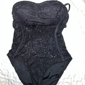 1 piece black swimsuit.